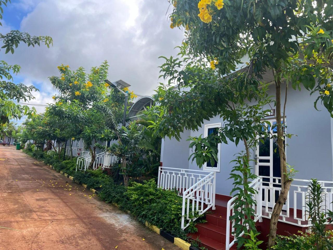 Chomkatae Bungalows Senmonorom Exterior photo